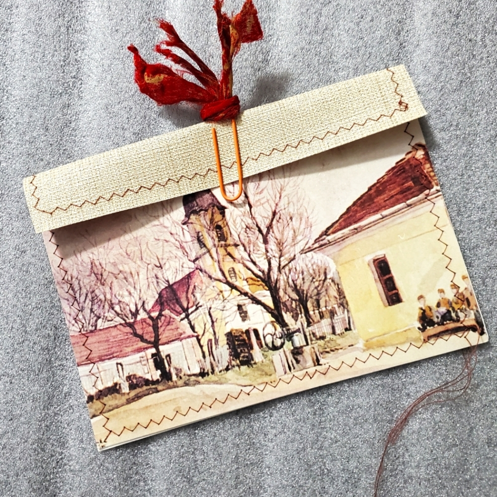 😀 HAND CRAFTED wallpaper envelope pocket with notepapers and ephemera